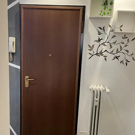 Anna Apartment *