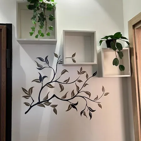Anna Apartment *